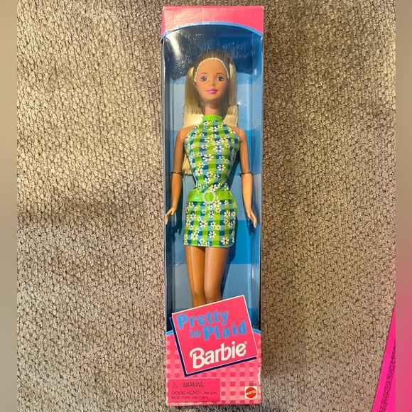 (1998) Pretty in Plaid Barbie Set - Picture 1 of 1
